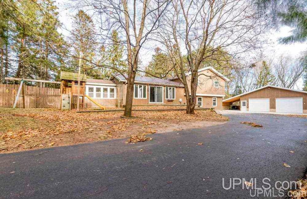 N6716 Hwy 180, Marinette C-Wi, WI 54143 - photo 1