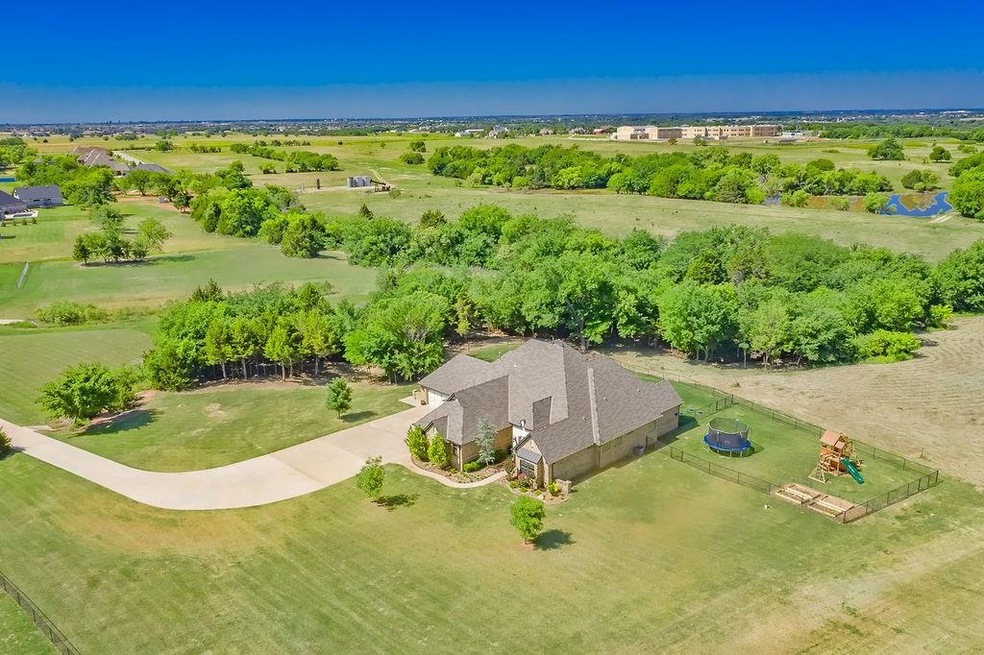 2277 Bordeaux Way, Edmond, OK 73025 - photo 1