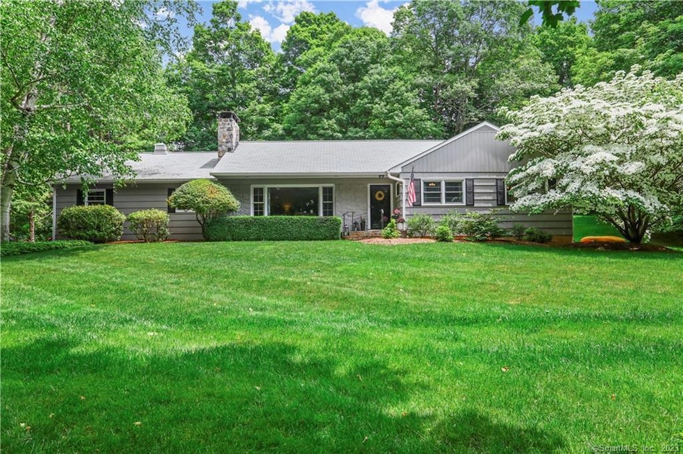 104 Blackman Rd, Ridgefield, CT 06877 - photo 1