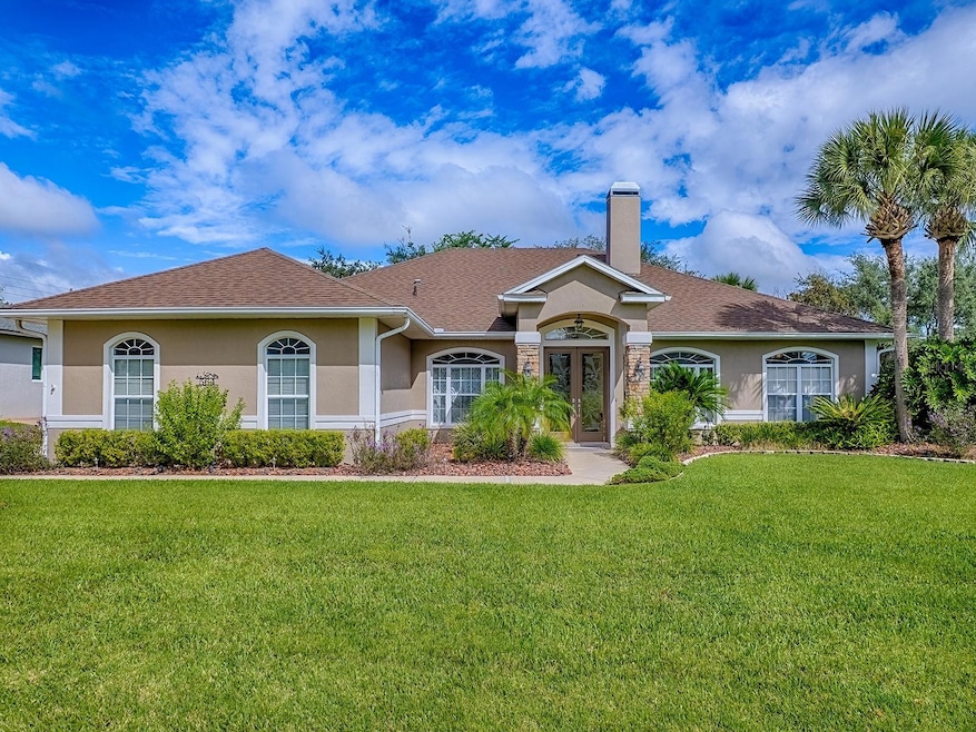 564 Dowling Cir, Lady Lake, FL 32159 - photo 1