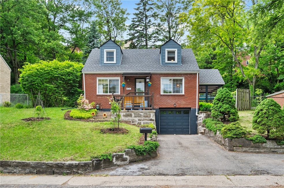 Front view of property