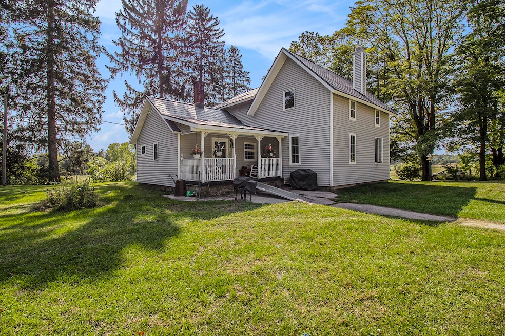 2210 N Stephens Rd