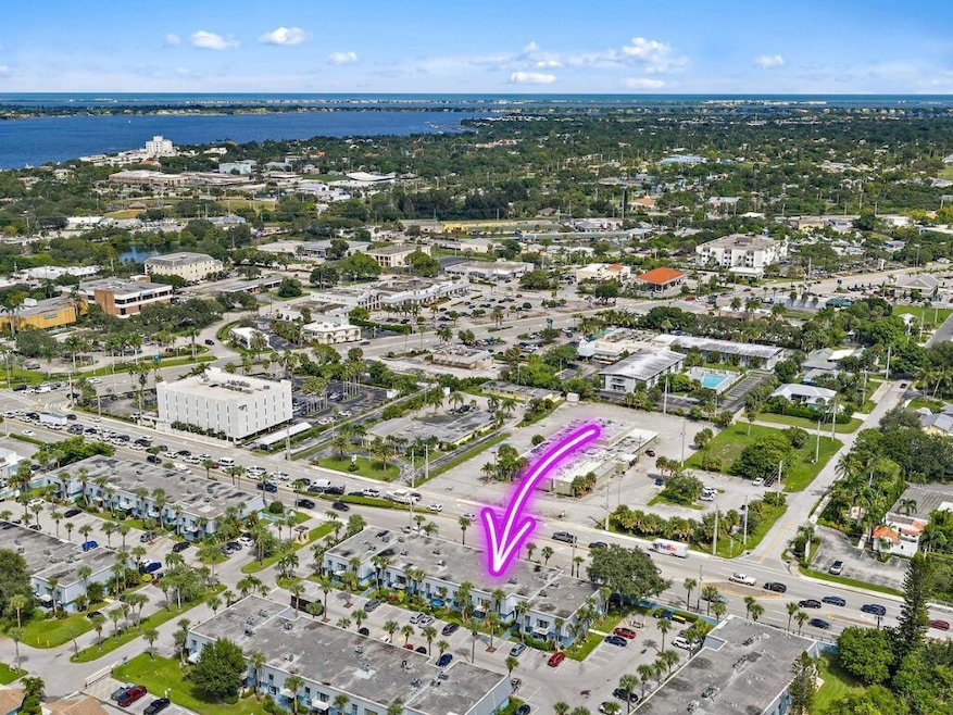 950 S Kanner Hwy unit B-24, Stuart, FL 34994 - photo 1