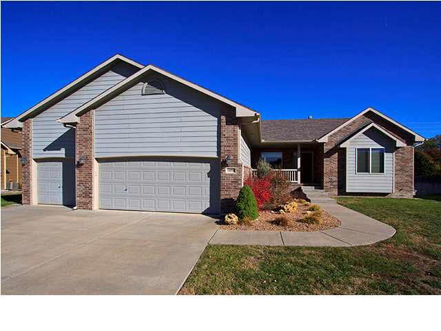 Great family home located in the Andover School Di