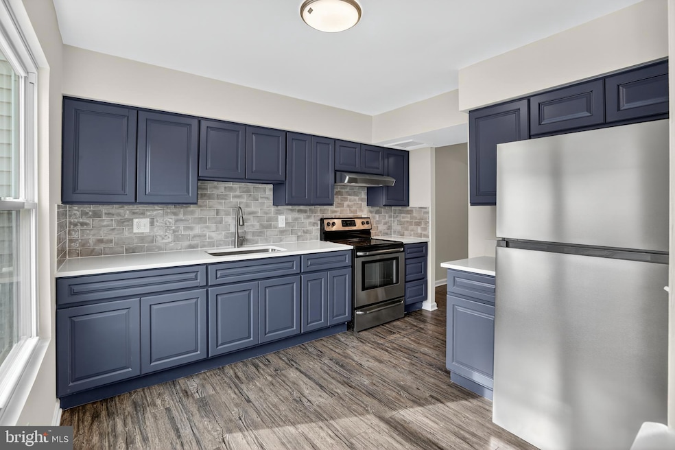 For Sale $199,900 • Co-Listing Agent