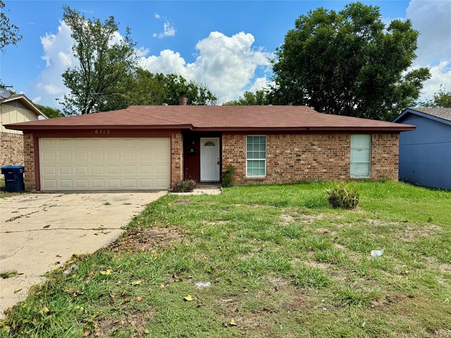6513 Vega Dr, Fort Worth, TX 76133 - photo 1