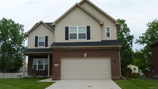 30529 Bradbury Dr, Flat Rock, MI 48134 - photo 1