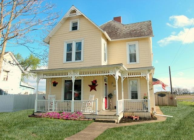 Welcome to 2131 E. Main St.
