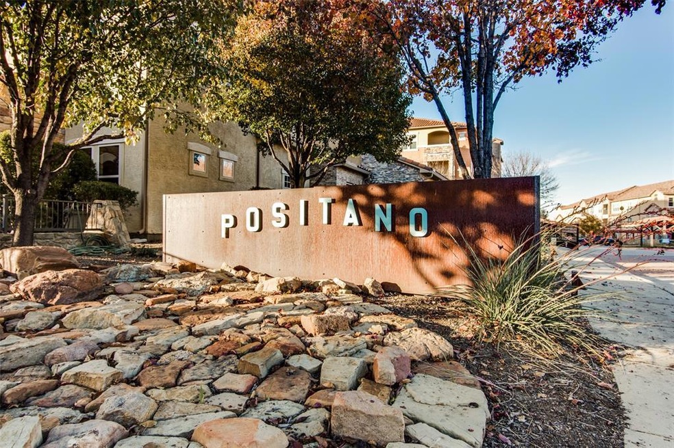 Main entrance to property