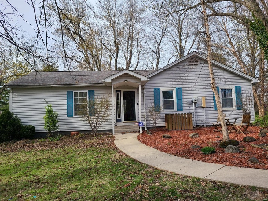 2806 Keebler Rd, Maryville, IL 62062 - photo 1