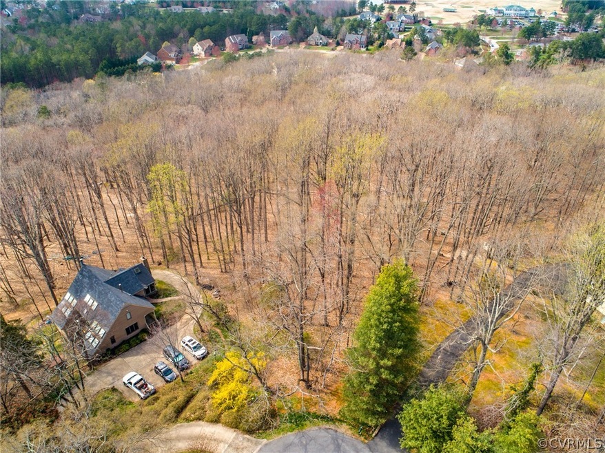 Road Frontage is directly between the two neighbor