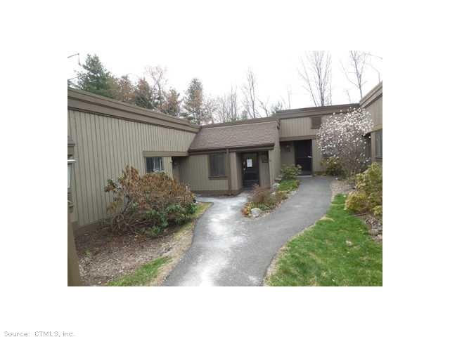 914 Heritage Village unit B, Southbury, CT 06488 - photo 1