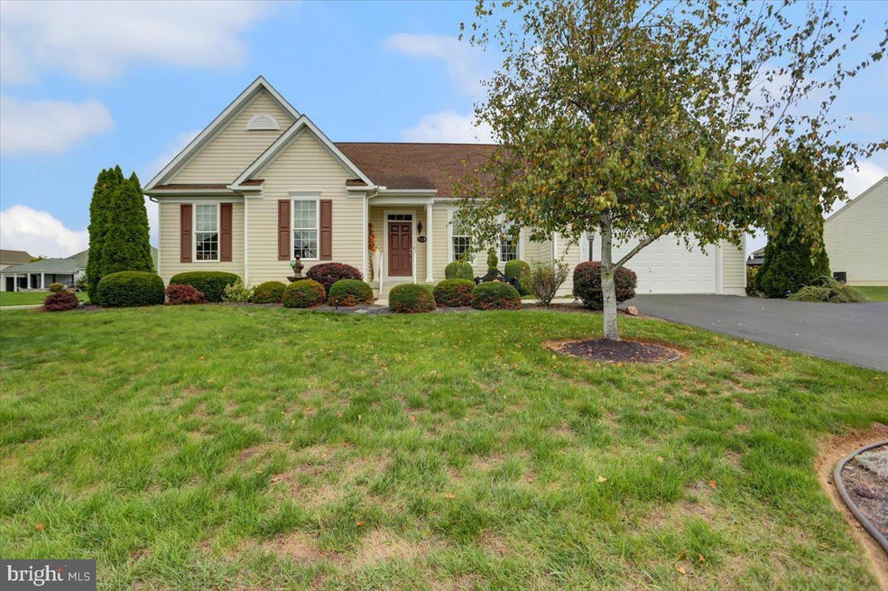 2353 Somerset Rd unit 111, Chambersburg, PA 17202 - photo 1