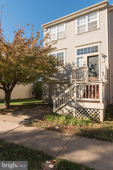 107 Frazer Dr, Purcellville, VA 20132 - photo 1