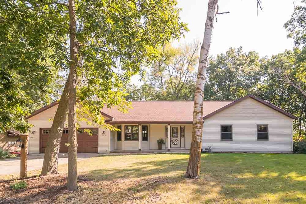 744 Cledel St, Oregon, WI 53575 - photo 1