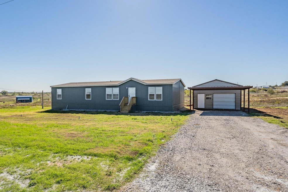 126 Common Way, Boyd, TX 76023 - photo 1