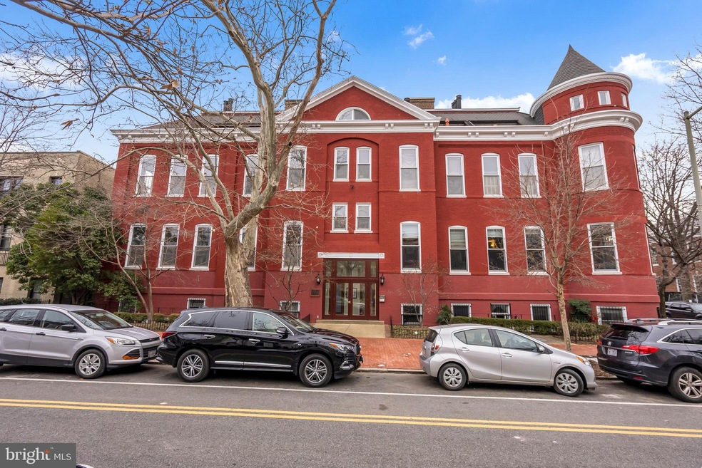 301 G St NE unit 3, Washington, DC 20002 - photo 1
