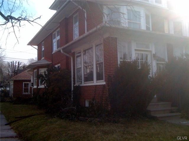 1025 N 19th St, Allentown, PA 18104 - photo 1