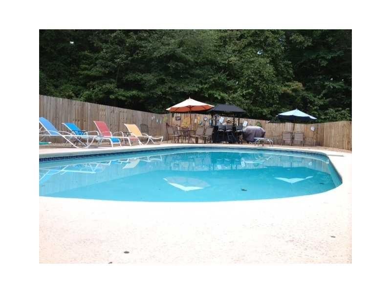 SUMMER TIME POOL TIME