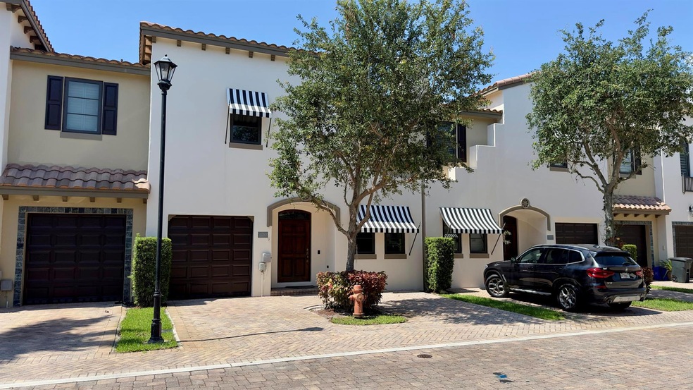 420 Via Villagio, Hypoluxo, FL 33462 - photo 1