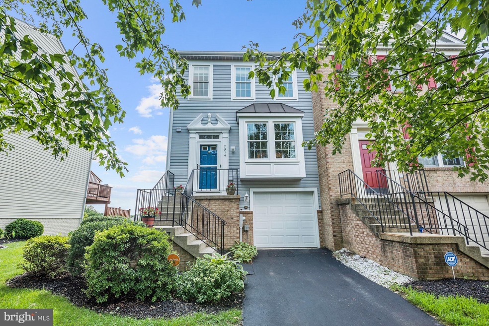 7914 Brightmeadow Ct, Ellicott City, MD 21043 - photo 1