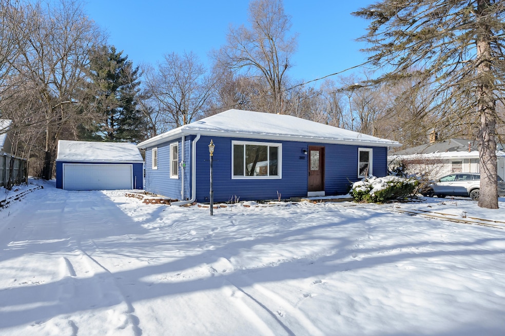 Michael_Ave_2921_Kalamazoo_49004-1