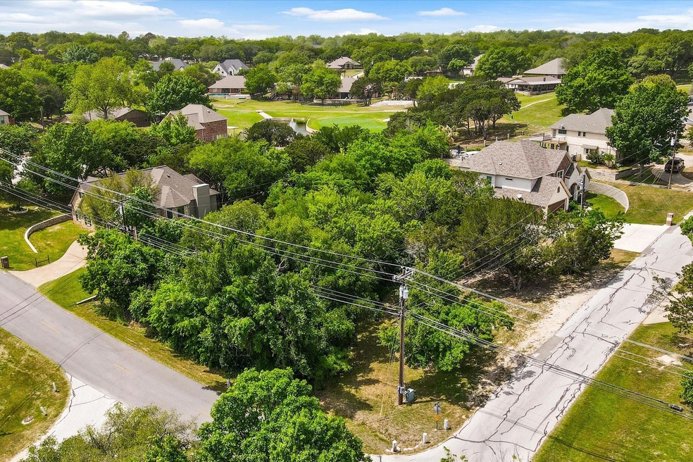 4300 Fairway Dr, Granbury, TX 76049 - photo 1