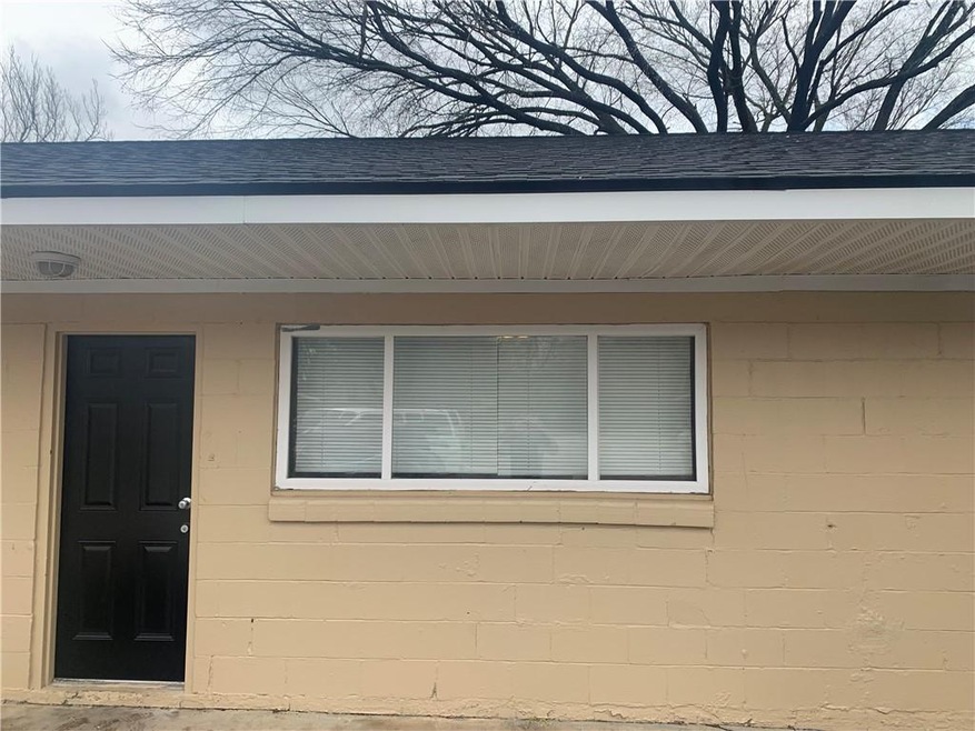 1212 S Dunn Ave unit 4, Fayetteville, AR 72701 - photo 1
