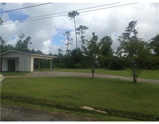 430 Mcclung St, Pass Christian, MS 39571 - photo 1
