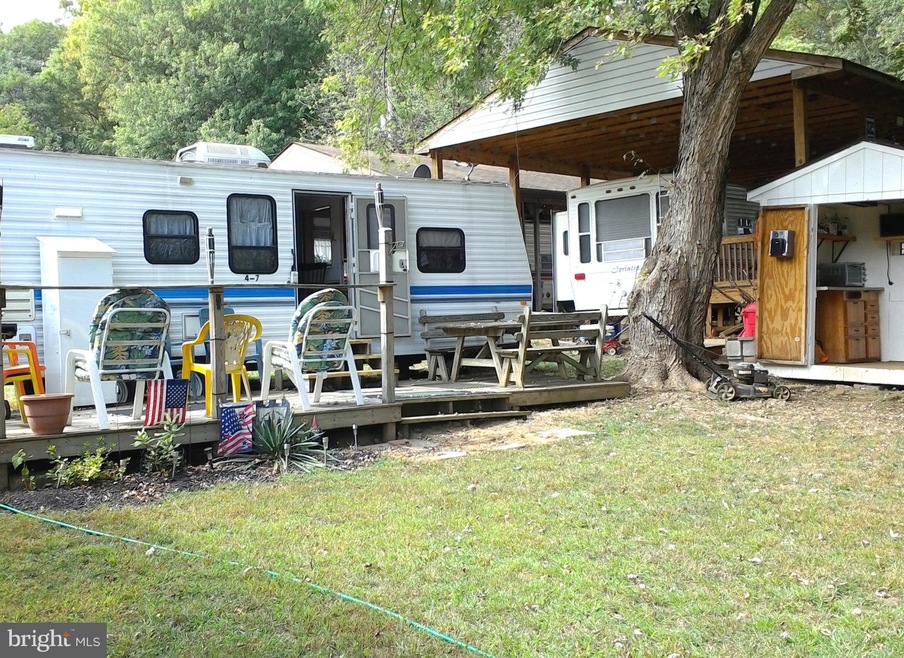 4-7 Candy Ln, Falling Waters, WV 25419 - photo 1