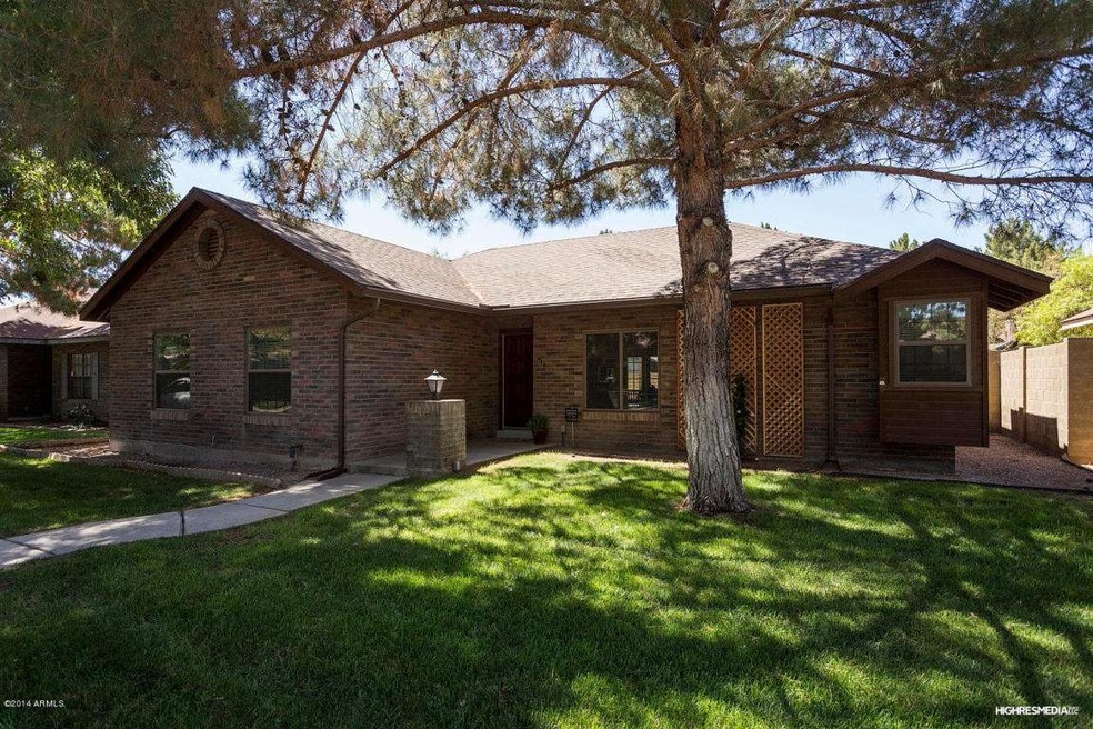 855 E Page St, Gilbert, AZ 85234 - photo 1