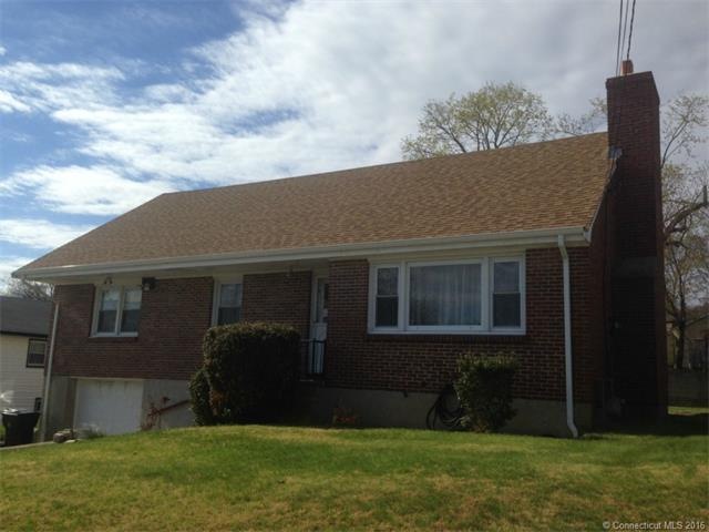 55 Sander St, New London, CT 06320 - photo 1