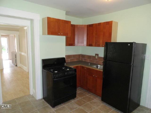 274 Beechwood Ave, Bridgeport, CT 06604 - photo 1