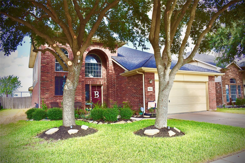 7911 Crystal Moon Dr, Houston, TX 77040 - photo 1