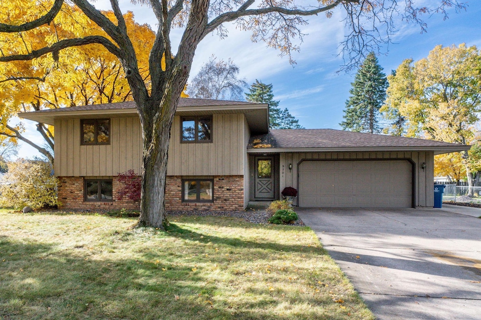 Nice curb appeal on this split entry home with attached garage. Corner lot with plenty of space to play, landscape, or garden. Great light exposure for bright and sunny interior.