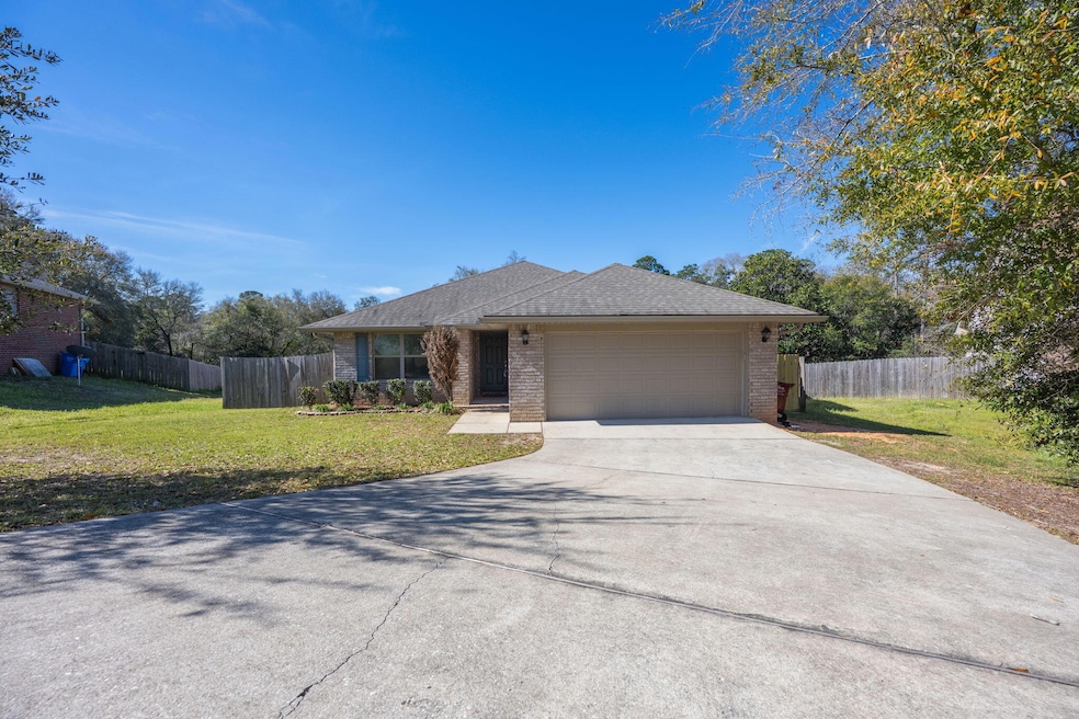 205 Silverton Loop-Crestview-1