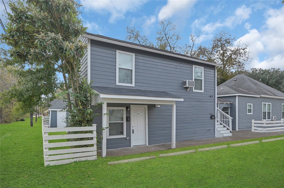 2220 Avenue L unit 110, Rosenberg, TX 77471 - photo 1