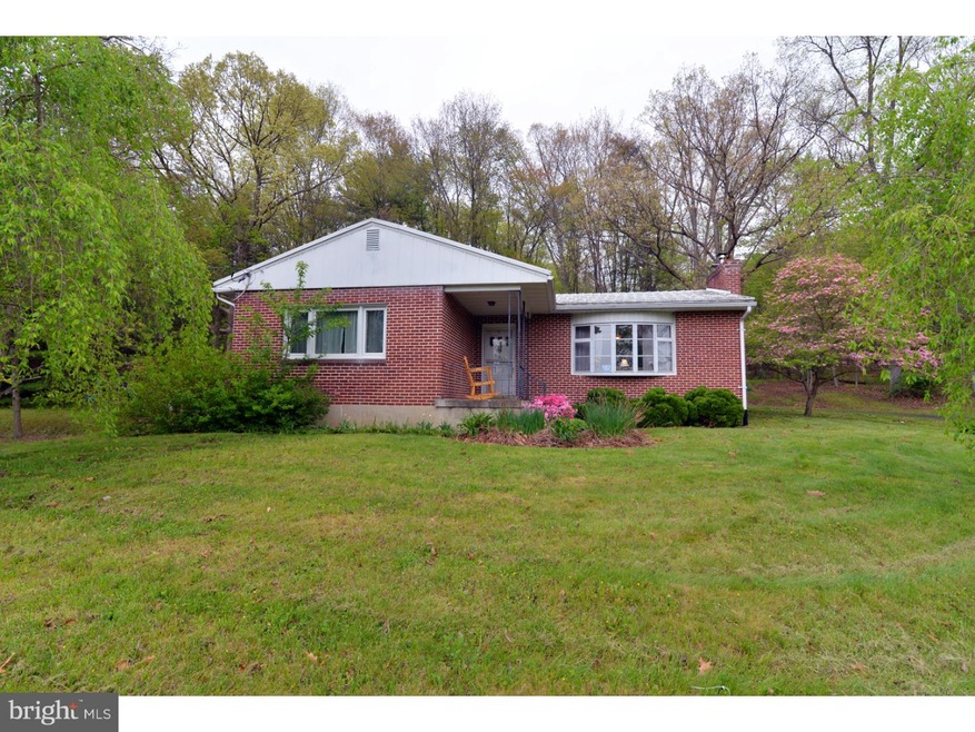 245 Gerald Ave, Orwigsburg, PA 17961 - photo 1