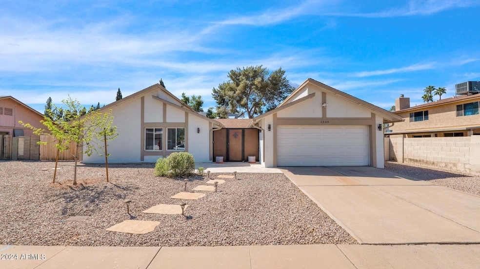 1-web-or-mls-P1036844