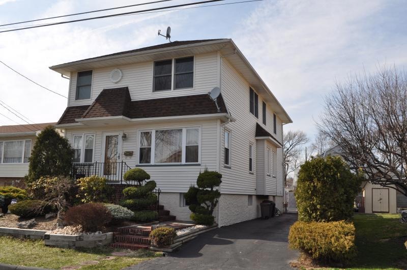 52 Acorn St, Totowa, NJ 07512 - photo 1