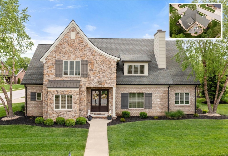 332 Forest Oaks Dr, Caseyville, IL 62232 - photo 1