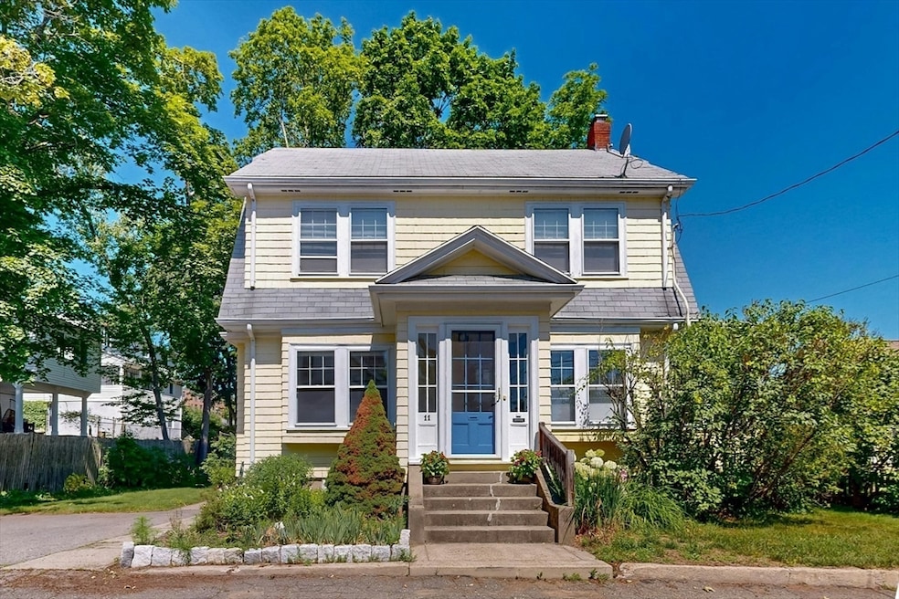 Sold $1,277,000 • Co-Listing Agent