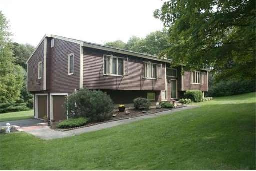 22 Marlboro St, Hudson, MA 01749 - photo 1