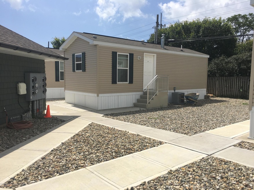 715 Union Ave unit H, Brielle, NJ 08730 - photo 1