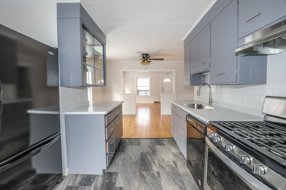 9.5 Washington St, Concord, NH 03301 - photo 1