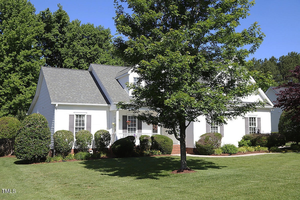 70 Glen Oaks Drive