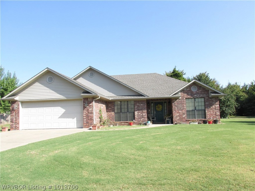 Charming Brick Home- Quiet Neighborhood!