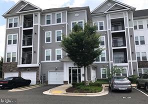 1311 Karen Blvd unit 308, Capitol Heights, MD 20743 - photo 1