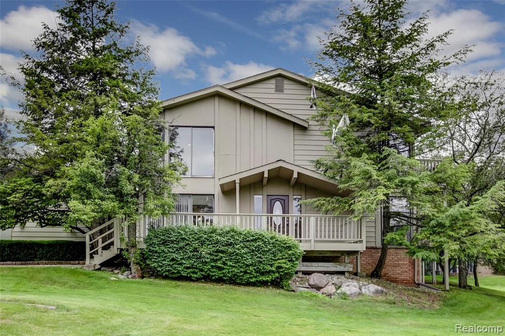 7468 Pebble Lane, West Bloomfield Twp, MI-1-FULL.j