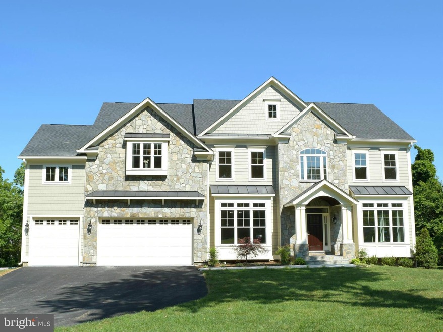 1717 Drewlaine Dr, Vienna, VA 22182 - photo 1